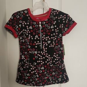 Healing Hands Black Top with Red and White Heart Scrub Top NWT